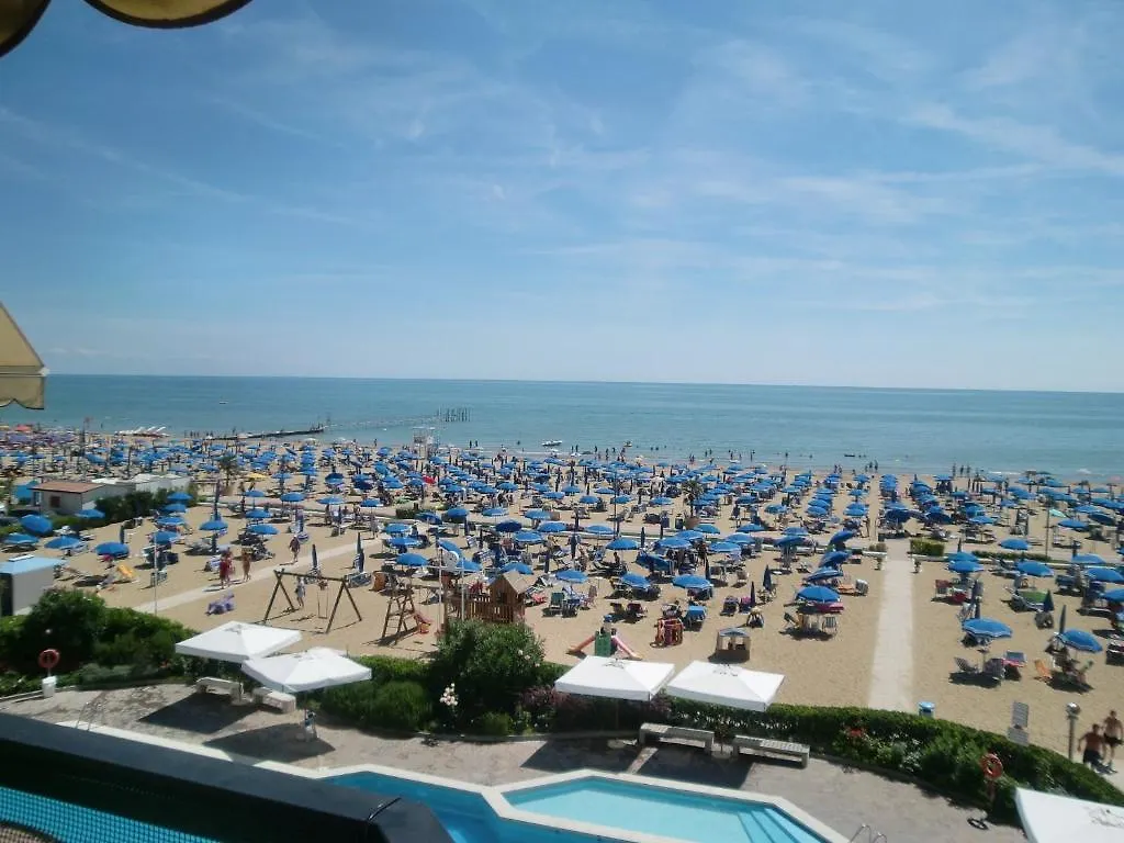 Residence Playa Grande Immobiliare Pacella Lido di Jesolo Apartament